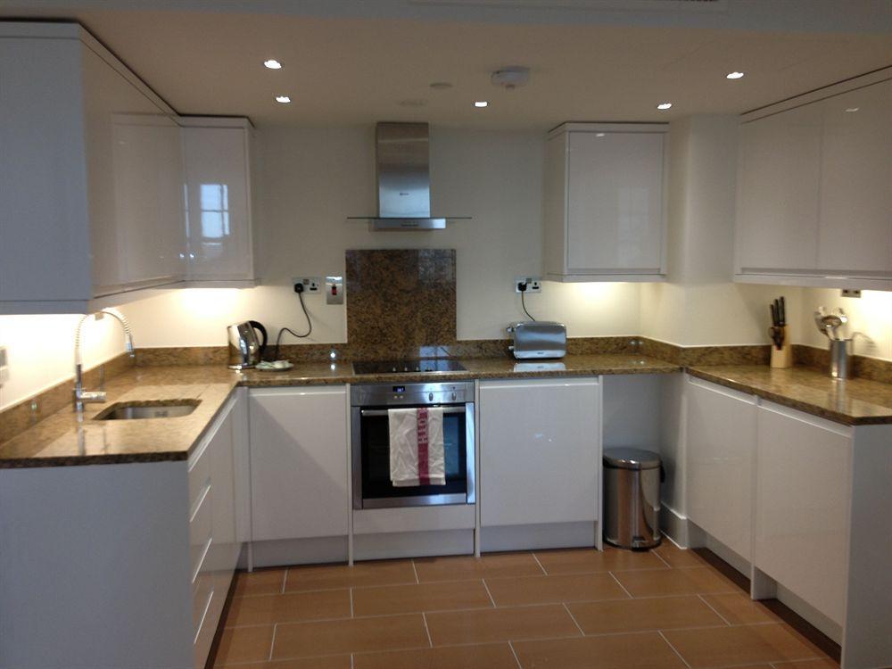 Max Serviced Apartments Commercial Road Λονδίνο Εξωτερικό φωτογραφία