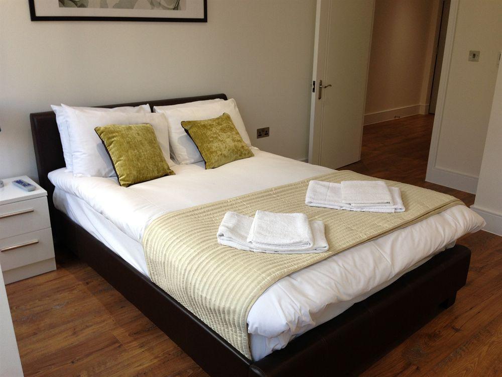 Max Serviced Apartments Commercial Road Λονδίνο Εξωτερικό φωτογραφία