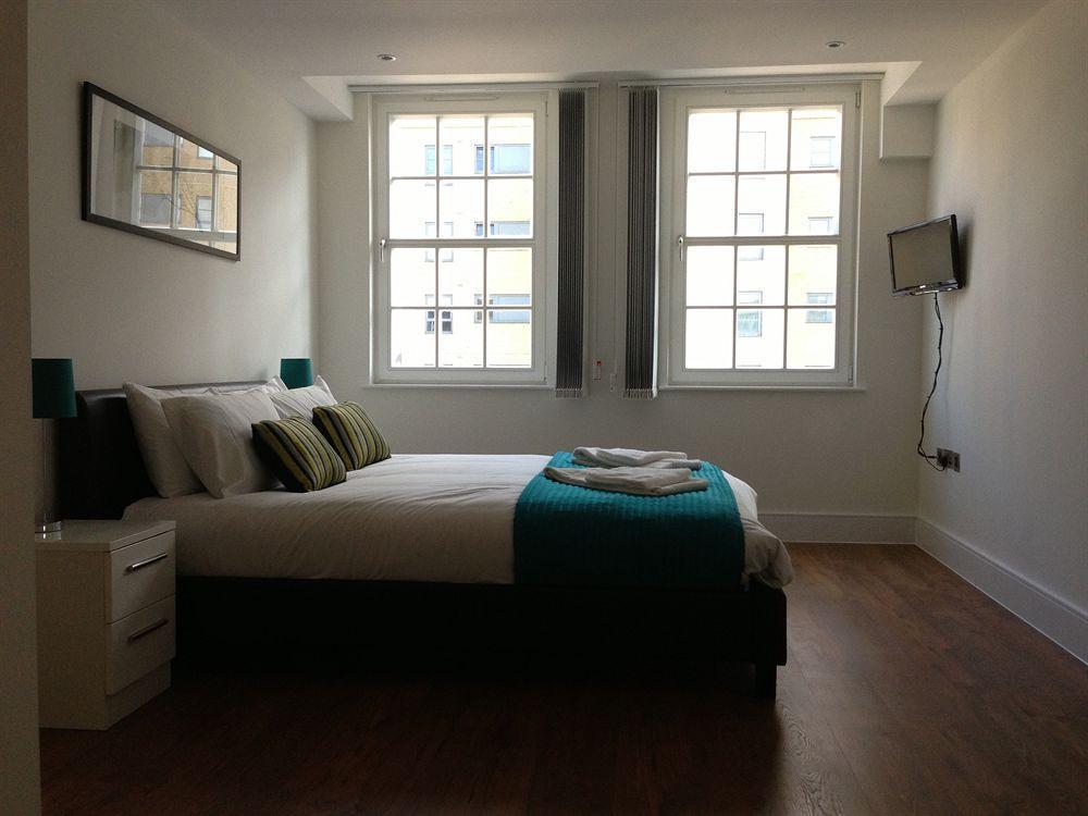 Max Serviced Apartments Commercial Road Λονδίνο Εξωτερικό φωτογραφία