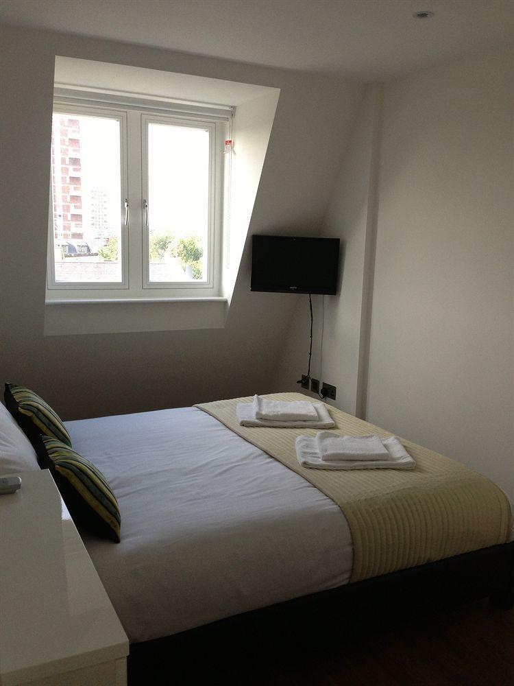 Max Serviced Apartments Commercial Road Λονδίνο Εξωτερικό φωτογραφία